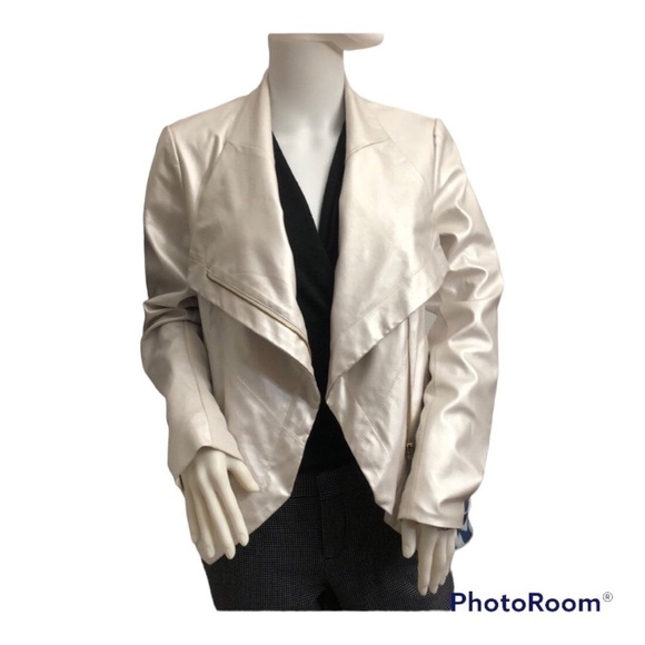 Kut from the Kloth Jackets & Blazers - Kut From The Cloth Faux Leather Jacket Small